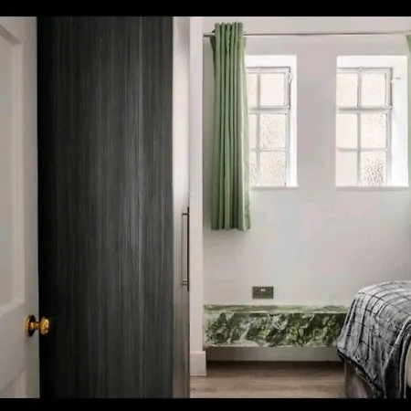 Luxury 4 Bed Knights Bridge Apartment London Exterior photo