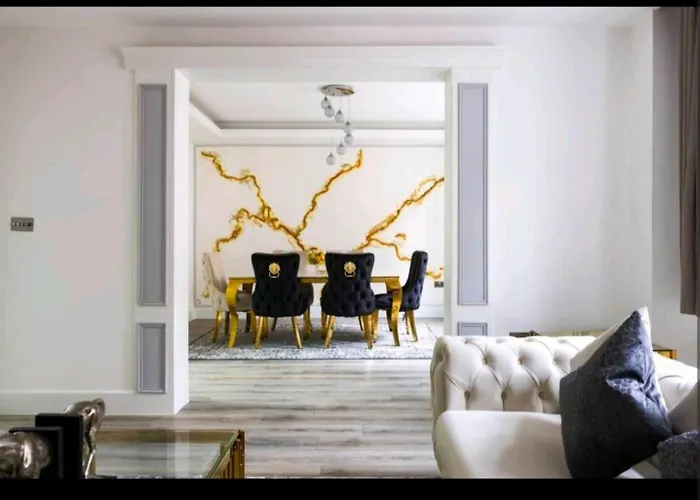 Luxury 4 Bed Knights Bridge